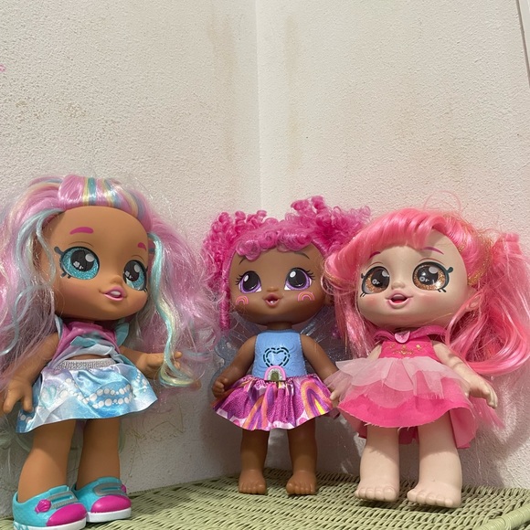 Charming Doll Trio with Pink and Purple Hair - Picture 2 of 10